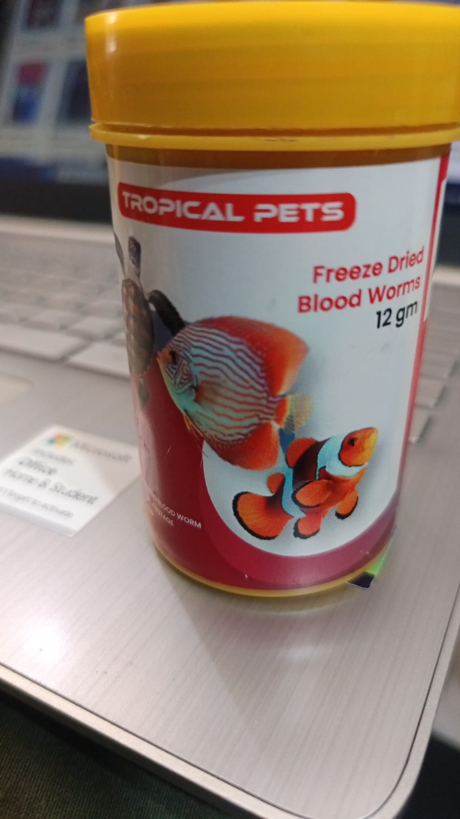TROPICAL PETS (freeze dried blood worms)